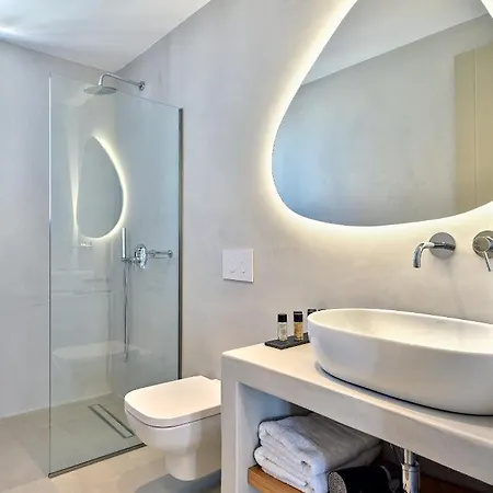 Paros Gem Νάουσα