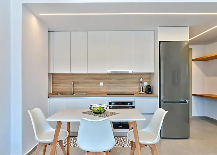 Paros Gem Appartement Naousa