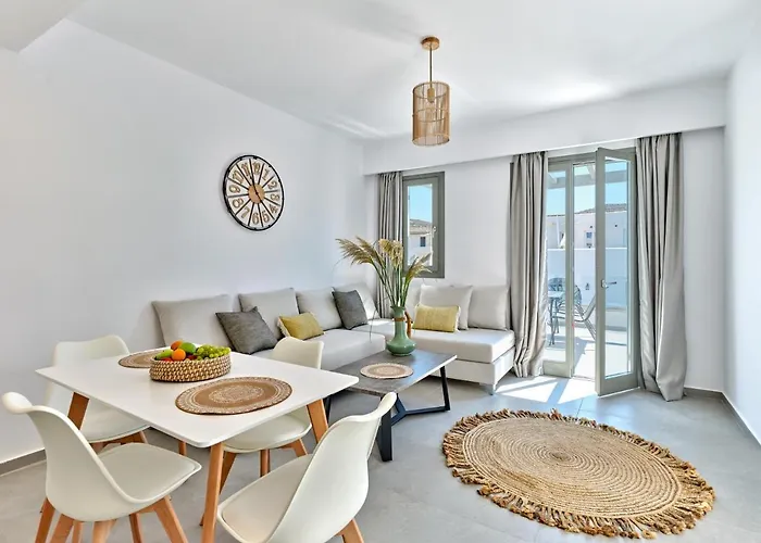 Paros Gem Appartement *