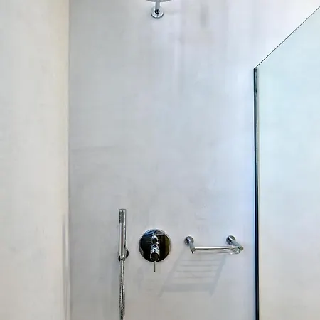 Paros Gem Apartment *