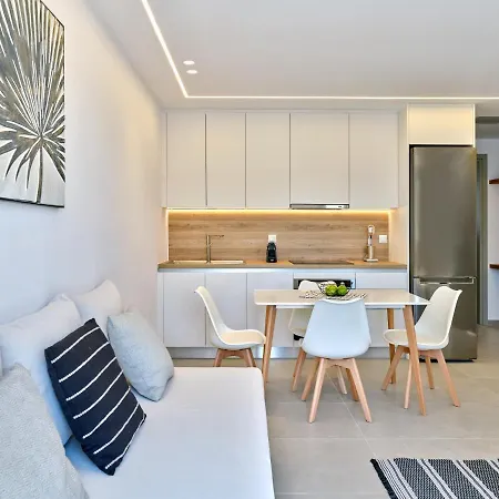 Paros Gem Apartment *