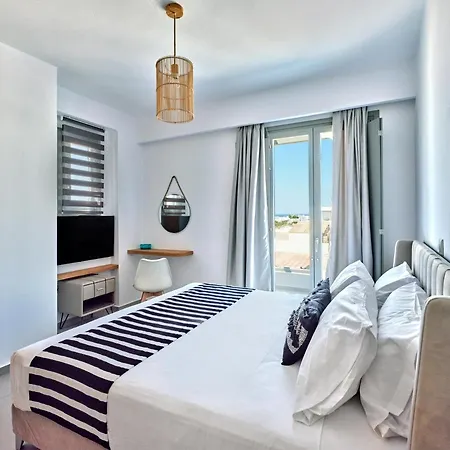 Paros Gem Naousa (Paros)